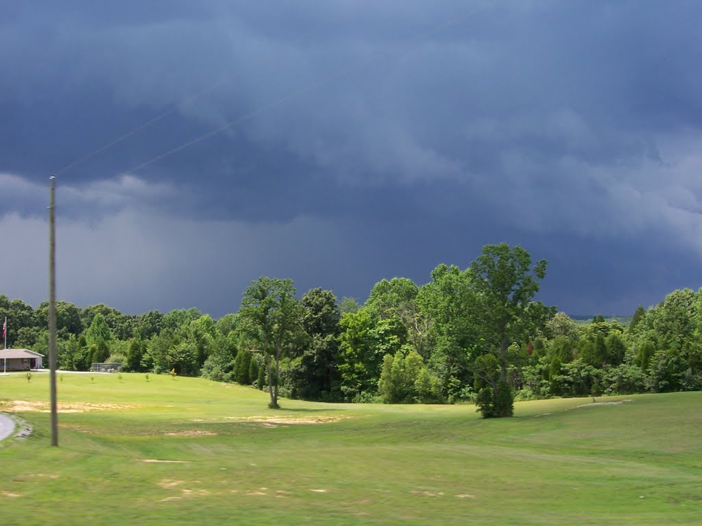 Mid Day Storm Coming Into Eddyville Illinois.......(1622394350) by 1622394350