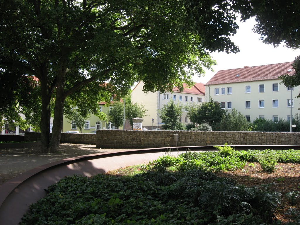 Nordhausen, Petersberg, am Landesgartenschaugelände by Eckbert John