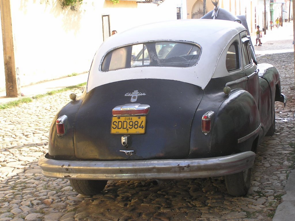 Trinidad: 1948 Chrysler by Franciscovies