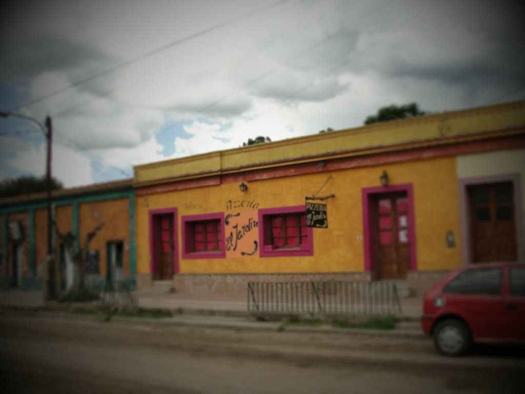 Pizzería el Jardín, San Marcos Sierras. Córdoba, Argentina by Picard