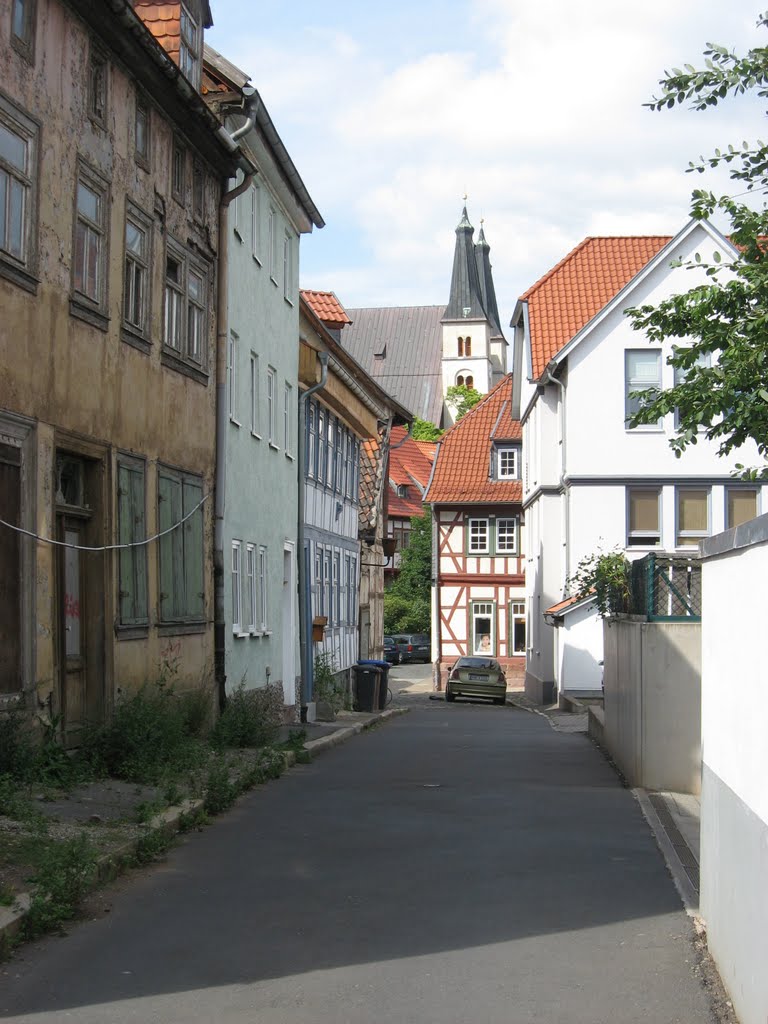 Nordhausen, Pfaffengasse by Eckbert John