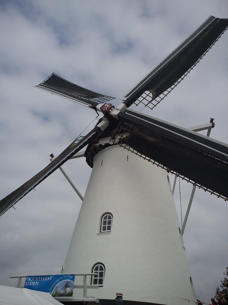 Molen in Elden by Peter Arns