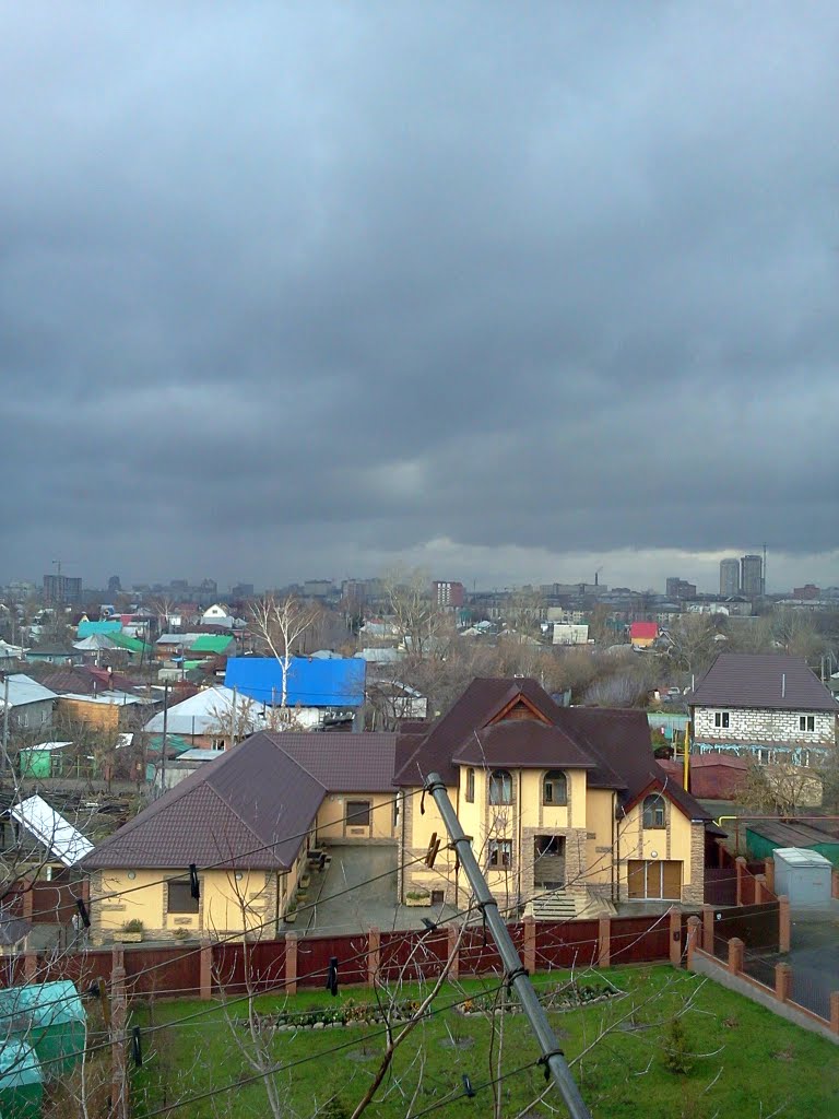 2011-10, г. Новосибирск. Тучи над городом встали.../ Novosibirsk. The clouds descended on the city... by Trapeznikov Pavel