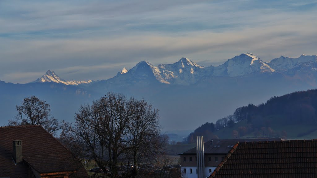 Riggisberg - vista sulle Alpi by alfonso minoli