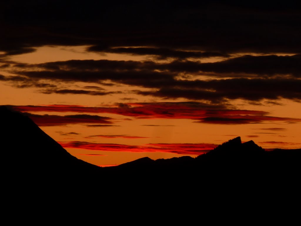 Abendrot über Glaubenbielen by Frunz Hans