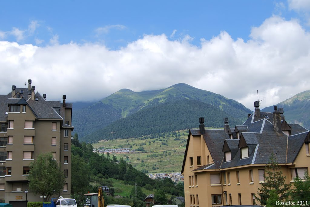 Gausac: Vista del Valle de Aran by Rosaflor