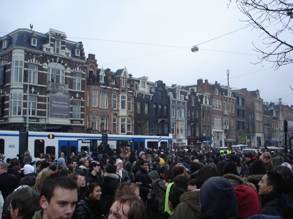 Van Baerlestraat by Nathan de Vries