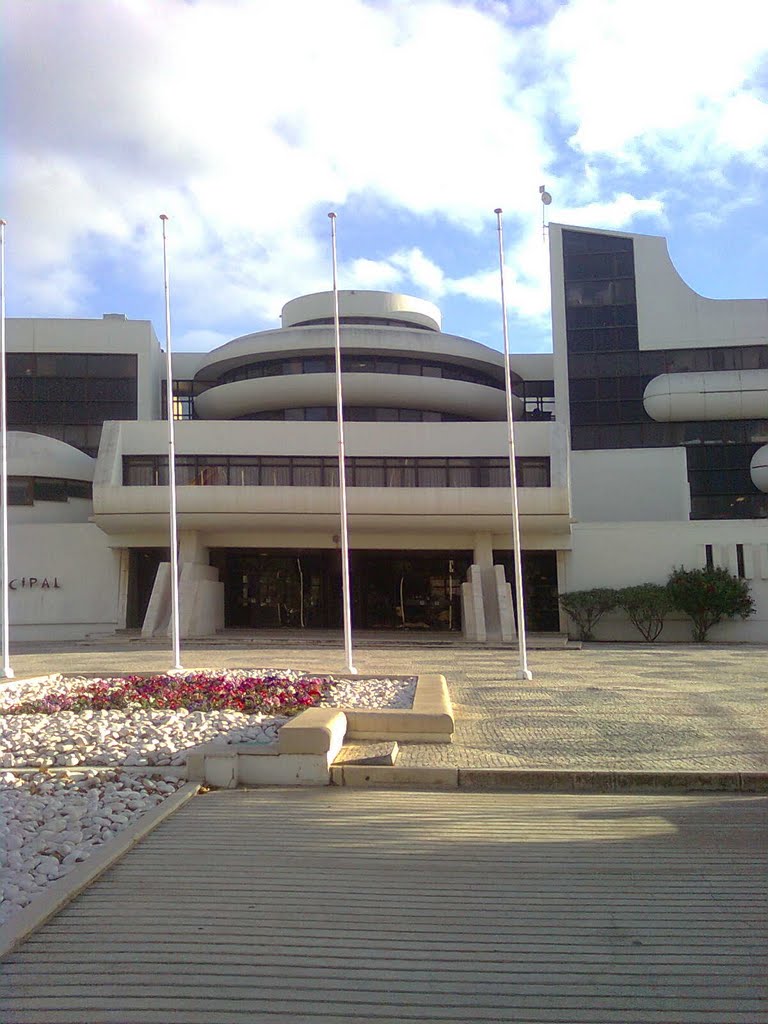 Câmara Municipal de Albufeira by Luis Archer