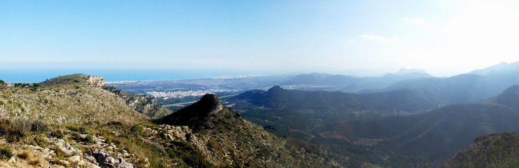 Vista de Xeraco Gandia desde Les Foietes 2 by Jose Antonio Ibañez