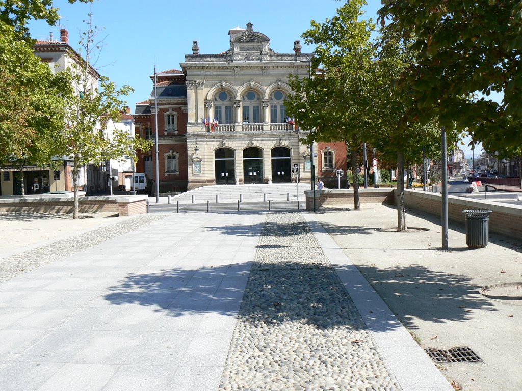 Boulevard Edouard Andrieu, Teatro Municipal by luisde