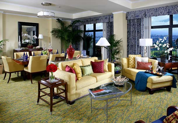 Marriott Newport Beach Hotel Suite by marriott.west