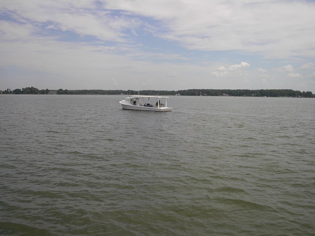 Chesapeake Bay Workboat by jwenrich