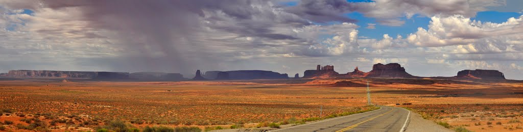 Storm on Monument Valley by pcologo