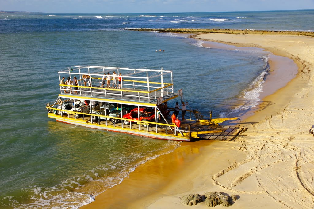 Balsa em Tibau do Sul by Wilson Alcaras