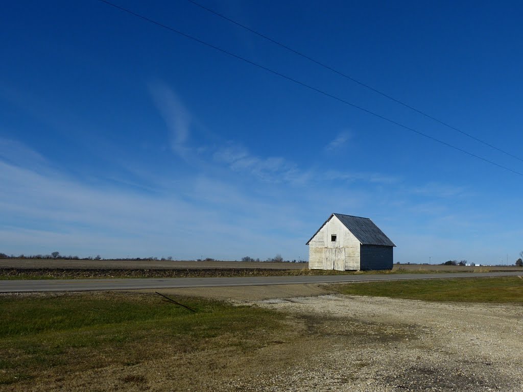 White Barn by D200DX