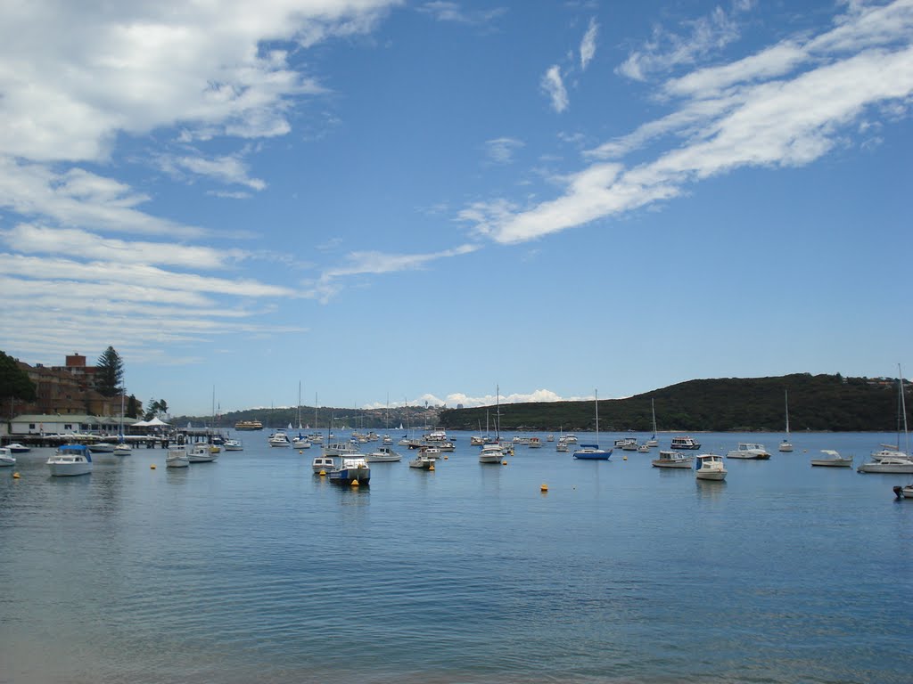 Manly esplanade by mrpatikiri