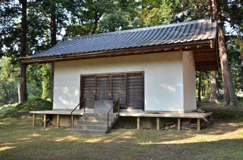 Sannokura-Jinja 三之蔵神社 (2011.10.08) by k.takita