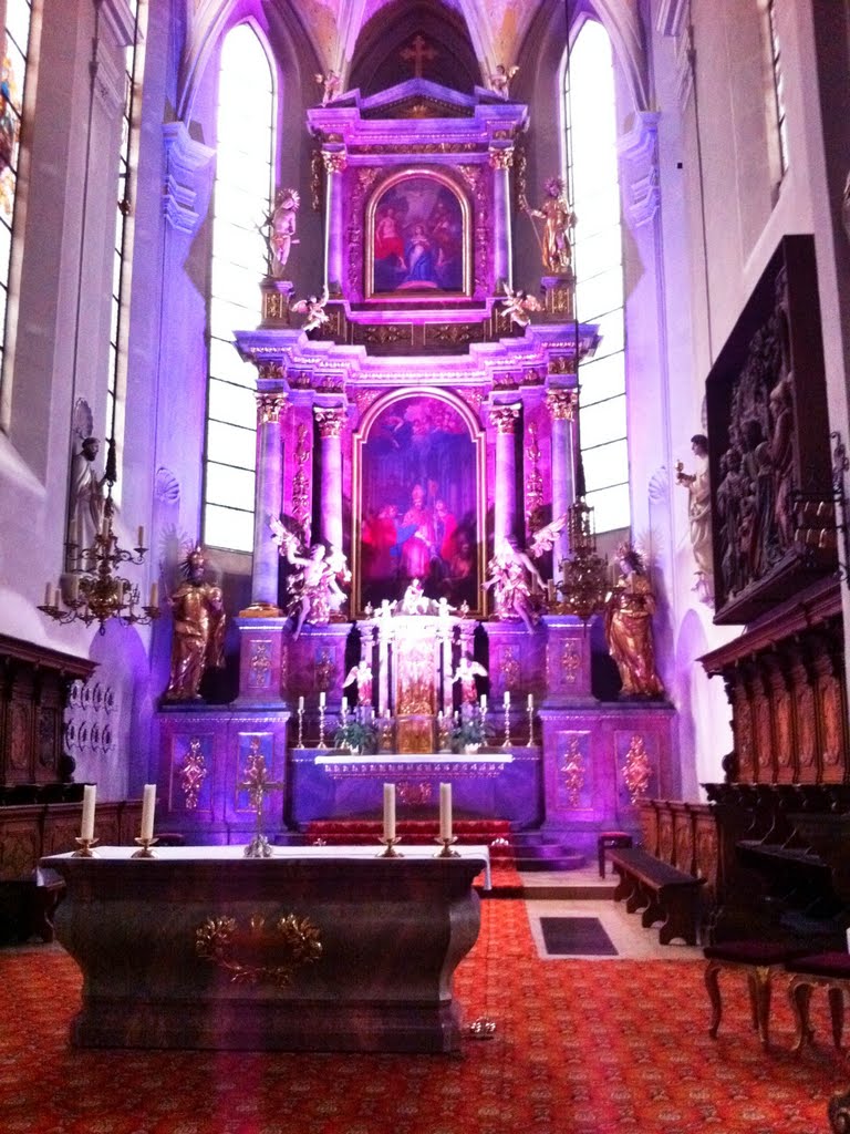 St. Martin, Forchheim, Altar by Orlando Chiuso