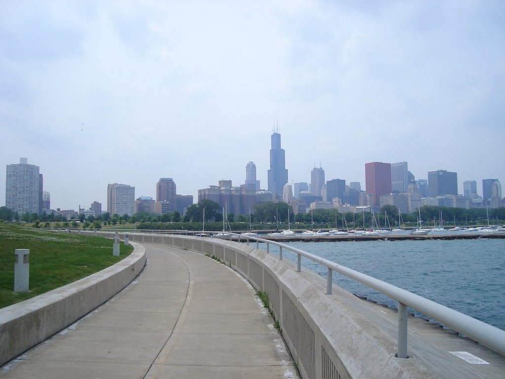 Chicago waterfront pathway by tflashtod