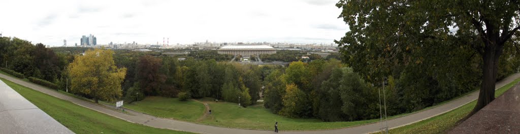 Panorama On Sparrow Hills by Pennywise