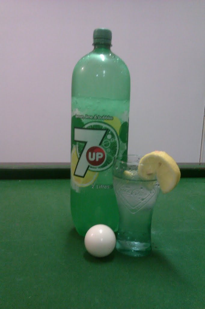 Snooker Fizz by Khurram Qureshi