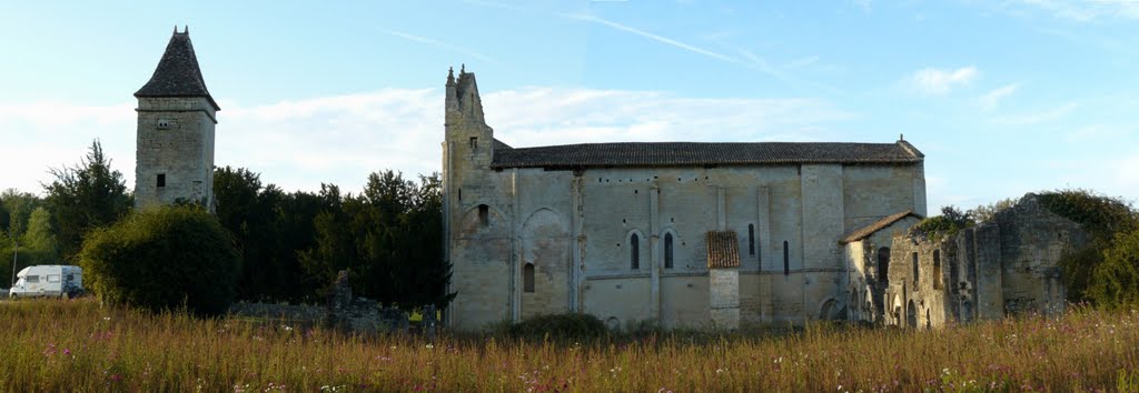 Abbaye de Blasimon by Roland Courtin