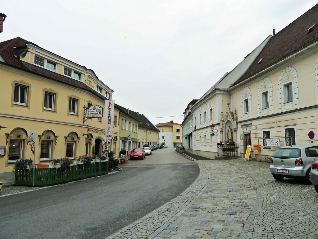 St. Florian: An urban place worth seeing. by www.archicultura.ch