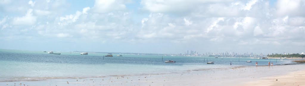 Vista Panorâmica da Orla de Cabedelo e João Pessoa, a partir da Praia de Camboinha - Cabedelo/PB by Vinicius Andrade