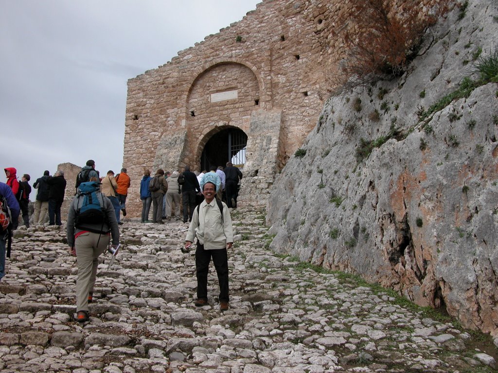 Jalan masuk acrocorinth by didik pudji