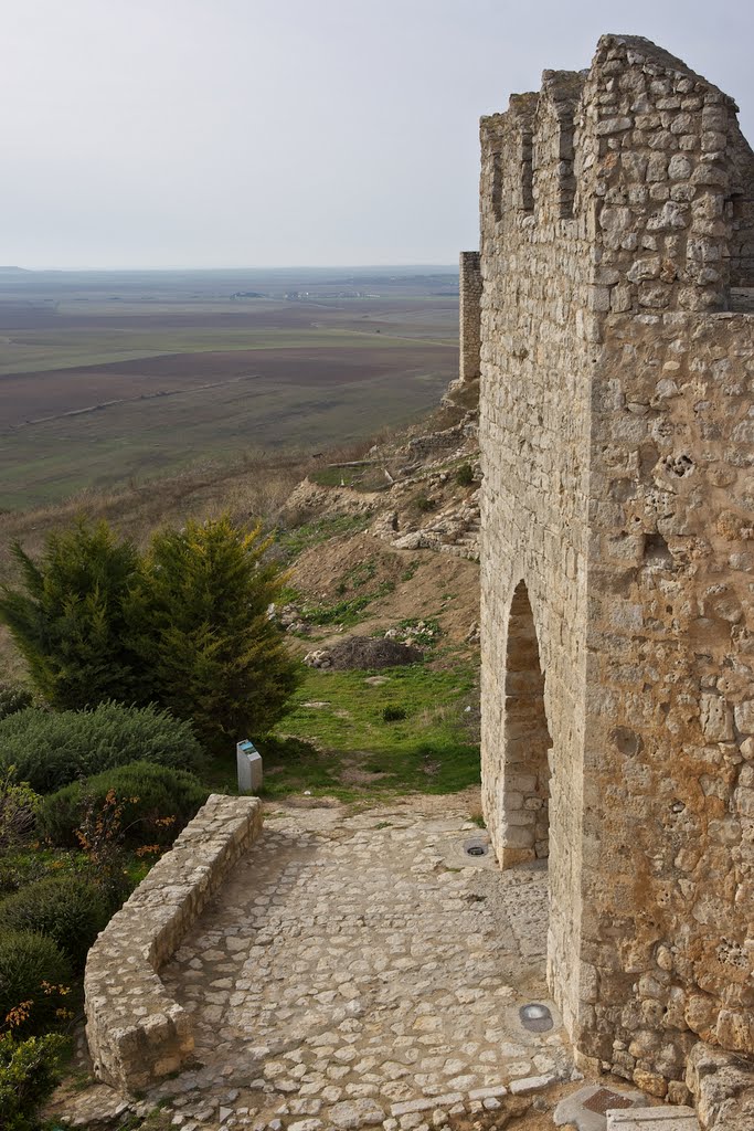 Puerta de Urueña by Varmano