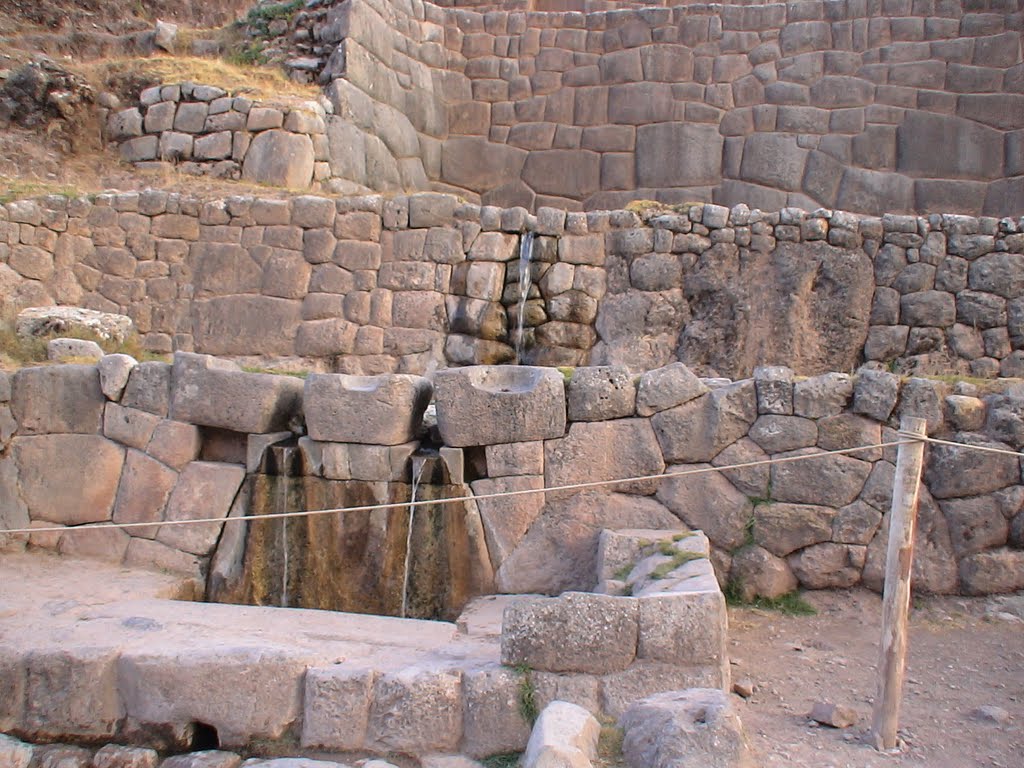 Baños del Inca by Jesús Calvo Domíngue…