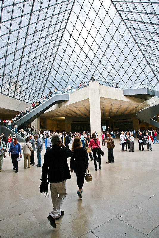 Inside the Louvre pyramid by www.fiskum.org