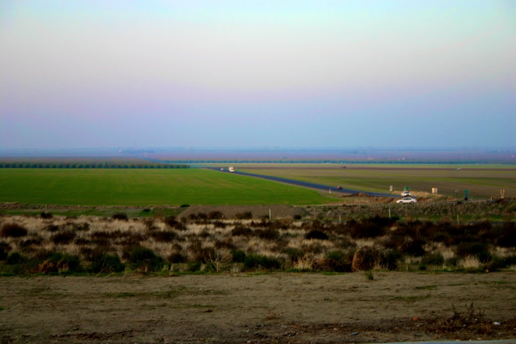 The San Jacquin Valley by MICHAEL  JIROCH  &  www.michaeljiroch.com