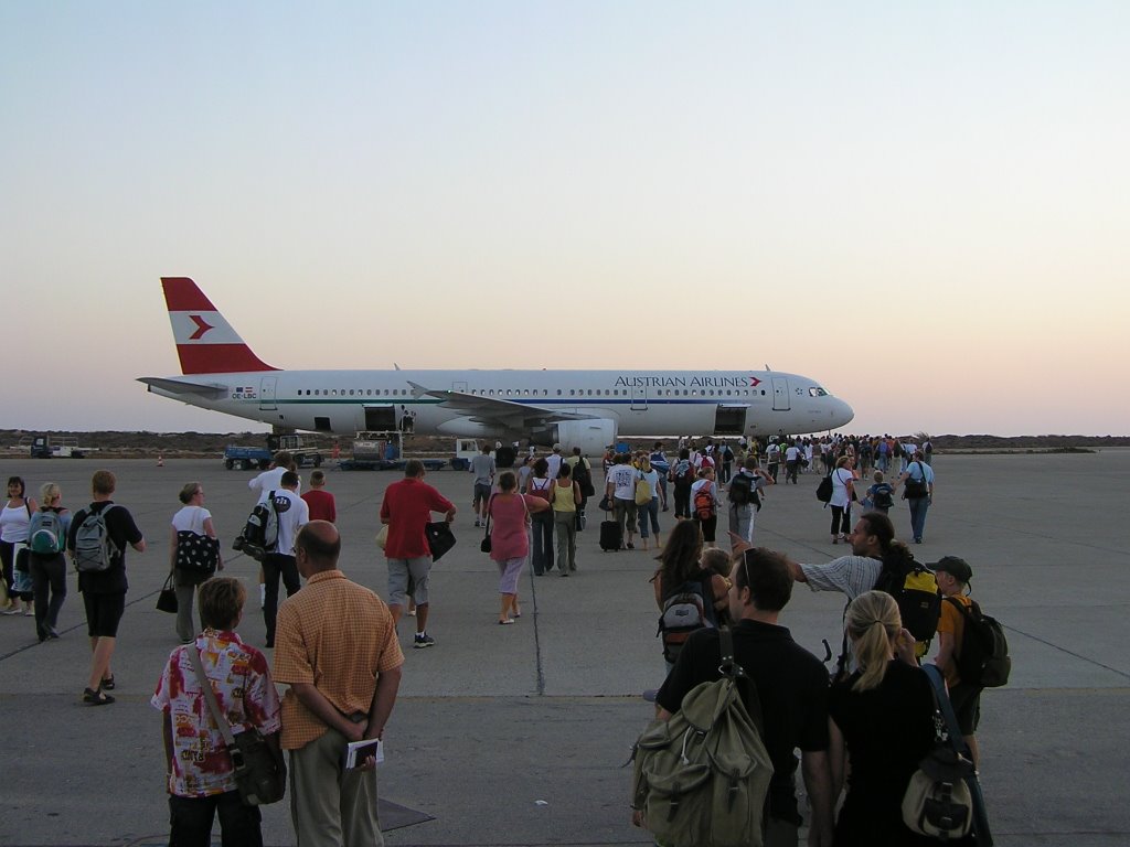 Karpathos Airport by Jobaerends