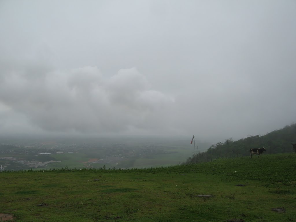 Rampa de Vôo Livre no Morro do Urubu - Viana - ES by Fabio Arrebola