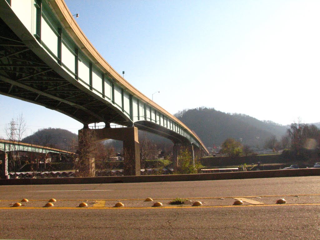 KANAWHA CITY BRIDGE - CHARLESTON, WEST VIRGINIA by Harry Ward McCormack