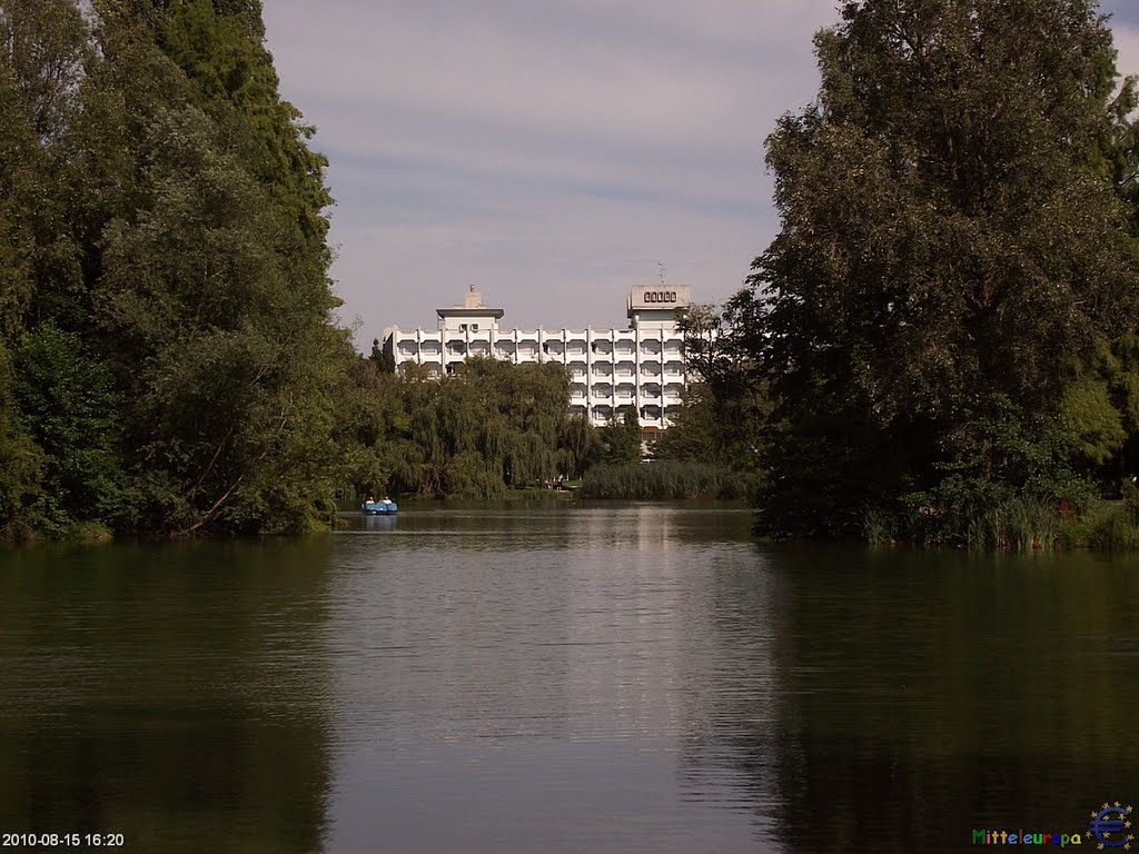 Boating lake - Teich zum Bootfahren - Csónakázó tó (15.Aug,2010) by € Mitteleuropäer €