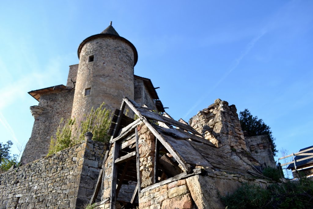 Chateau de Panat by georges francois