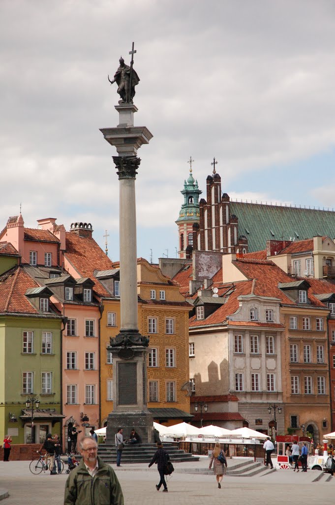 Warszawa Plac Zamkowy (Warsaw Castle Square) by Adam Molata