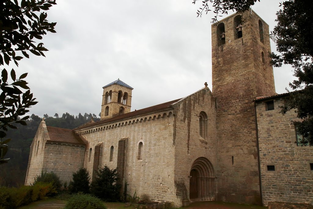 Sant Benet de Bages by Josep Lluís Grau