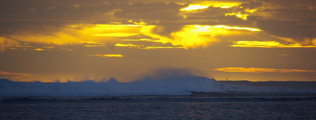 Sonnenuntergang bei La Saline les Bains by Volker Giraud