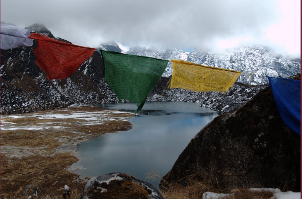 Lamphokari lake, Sikkim by pes94