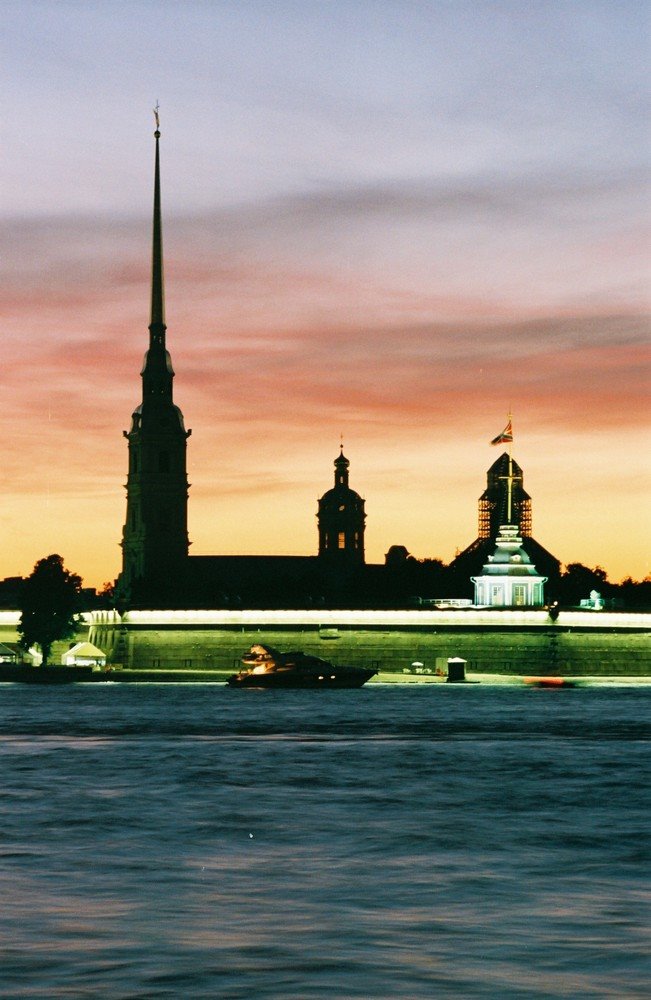 The Peter and Paul Fortress in the night by Valery Klepkin