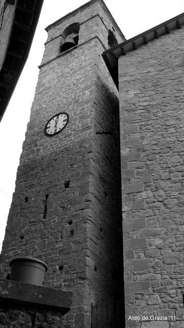 Garfagnana - Sillico - Chiesa di San Lorenzo, Campanile by Aldo de Grazia