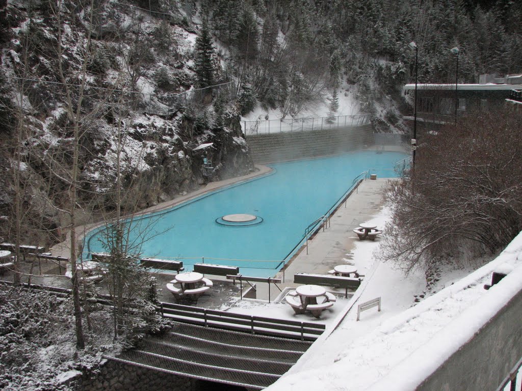 Radium Hot Springs in Winter by Amandy G