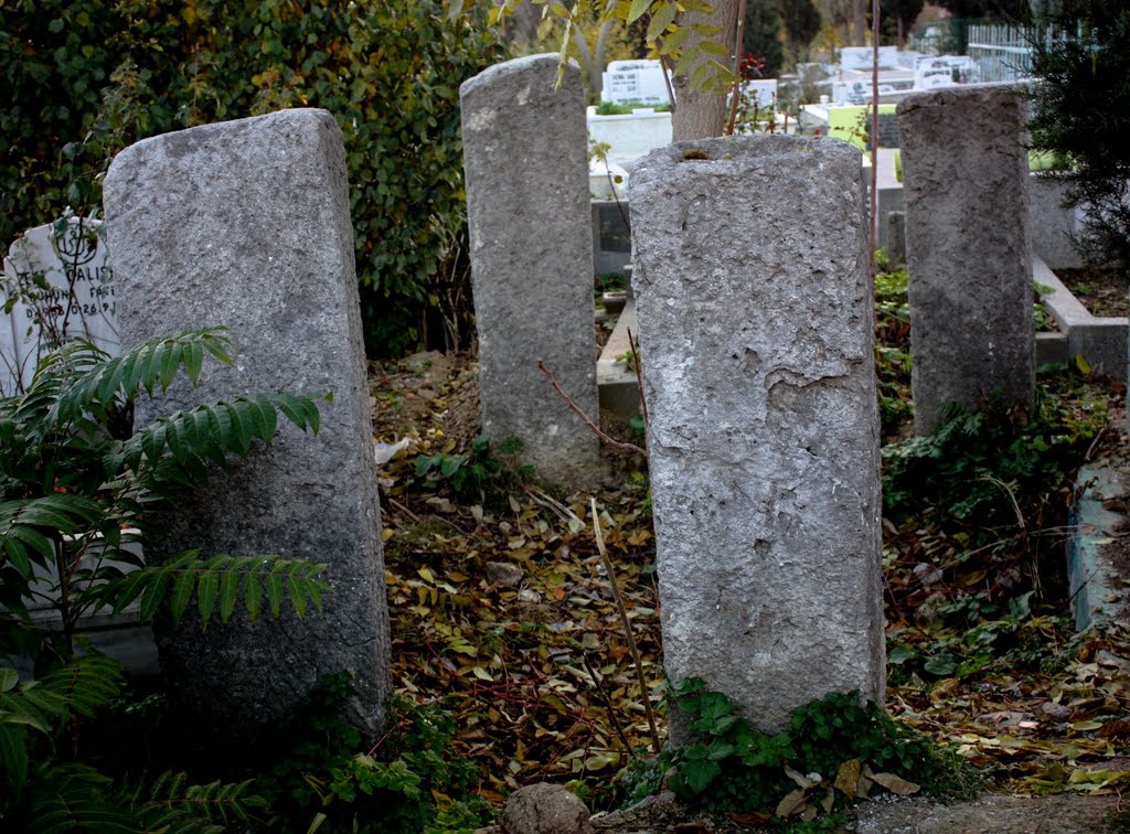 Xp - Cellat Mezarları - Tomb of executioner by köfteci enişte