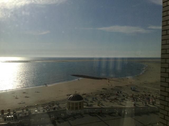 Strand auf Borkum. ( Beach on Borkum ) by Grashüpfer