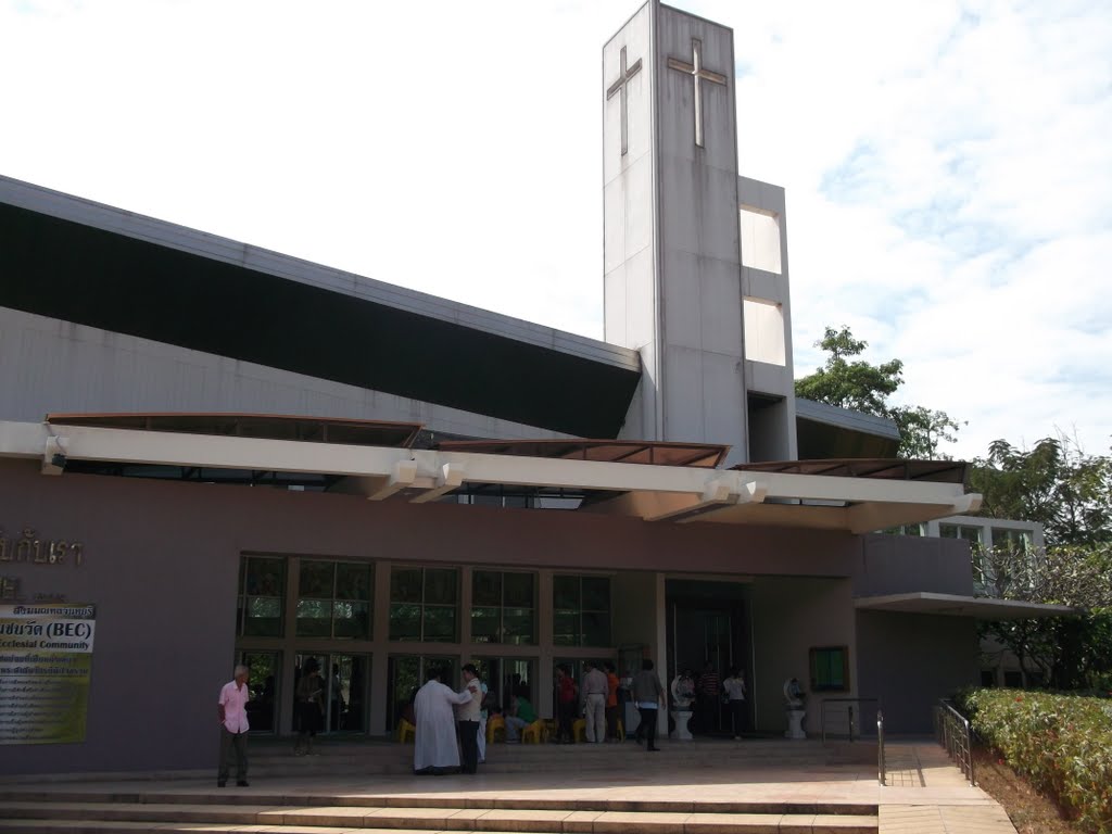 Our Lady of Lourdes Church, Bang Saen วัดแม่พระเมืองลูร์ด บางแสน by Jaya Mee