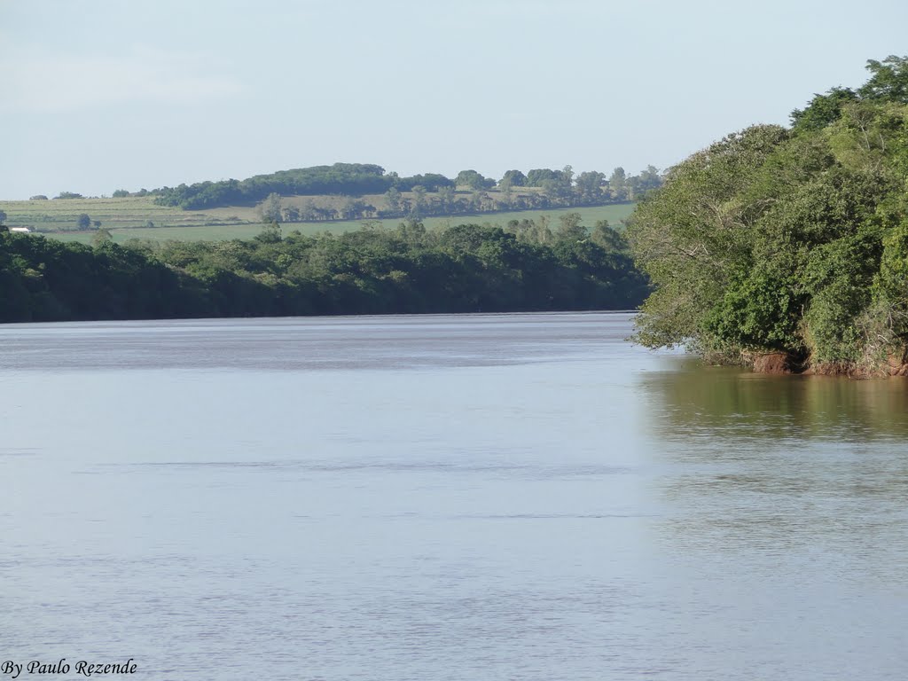 Tibagi River, Jataizinho, Brazil by Paulo Rezende