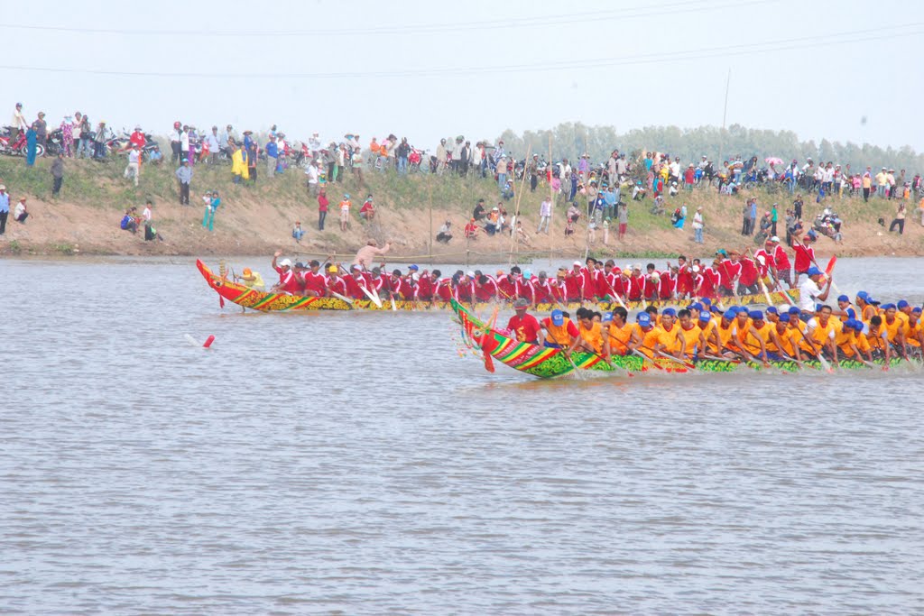 Nhơn Hưng, Tịnh Biên, An Giang, Vietnam by Pon Lư-ពេជ្រពន្លឺ